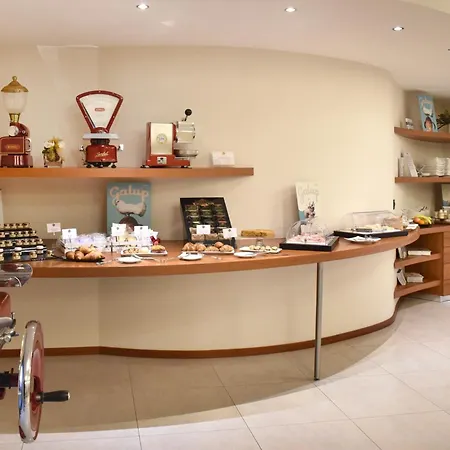 Napoleon Отель Кераско